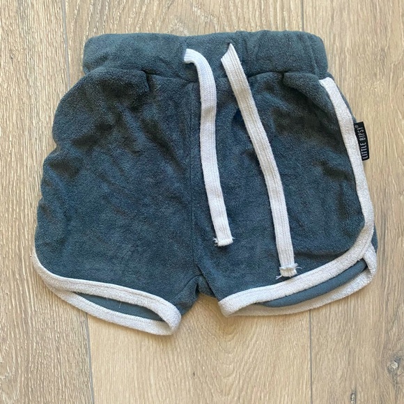 Little Bipsy Terry Cloth Combo - Size 18-24M - Picture 7 of 10